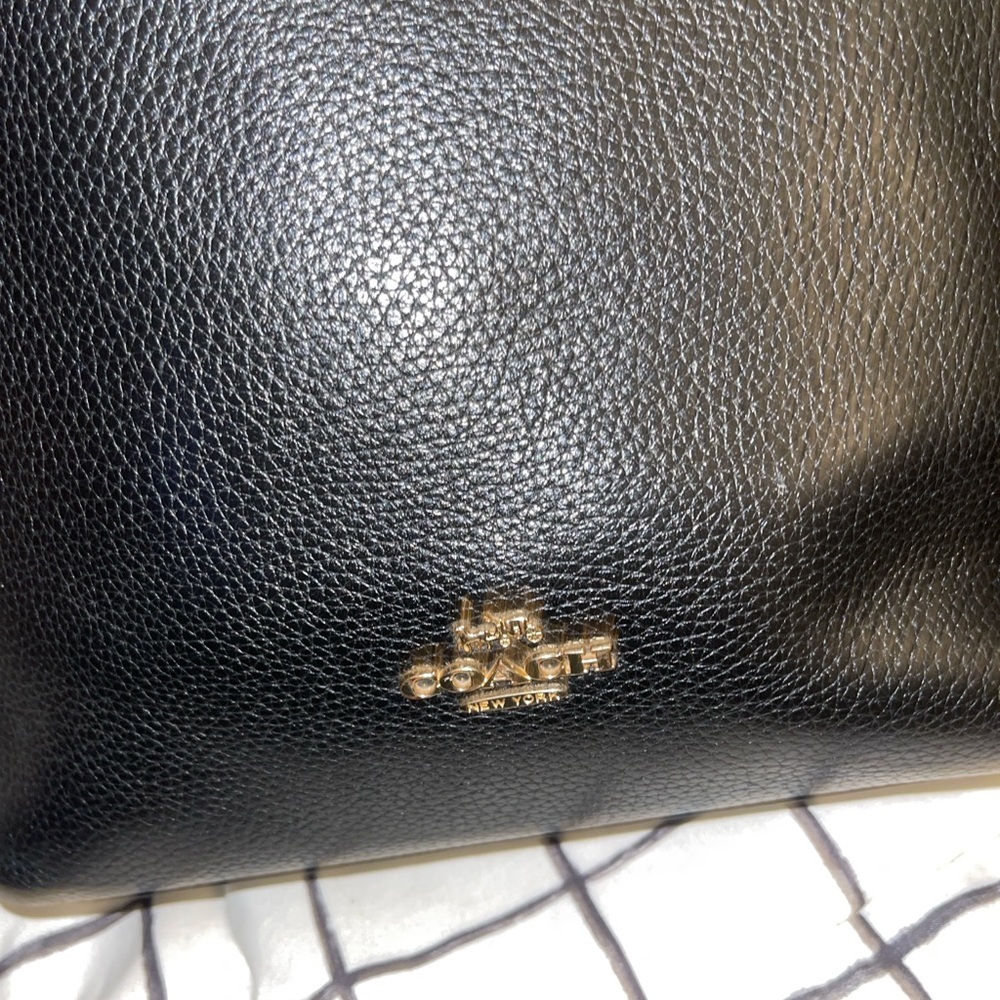 Coach 2818 Val Duffle Black Pebbled Leather Shoulder Crossbody Bag - Picture 2 of 12
